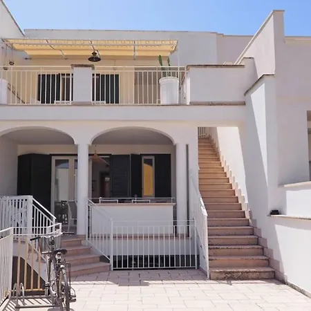 Villa Del Mare 2 By Salentoaffitti